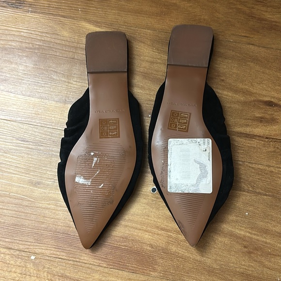 Who What Wear Black Flats - Picture 3 of 3